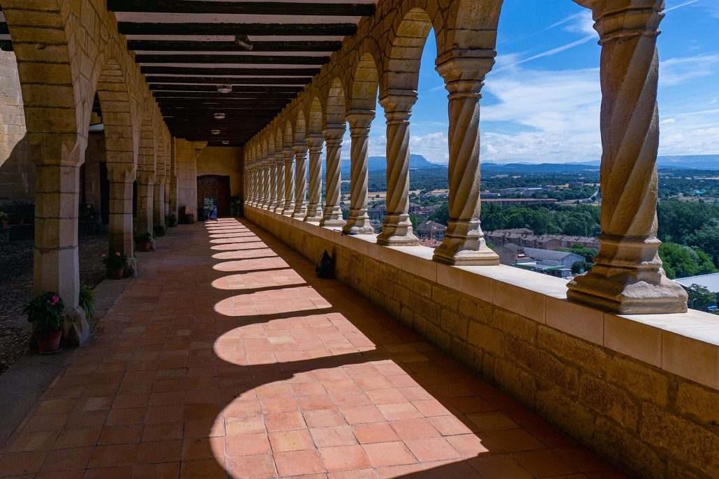 Galería de la basílica de la Virgen de la Peña en Graus