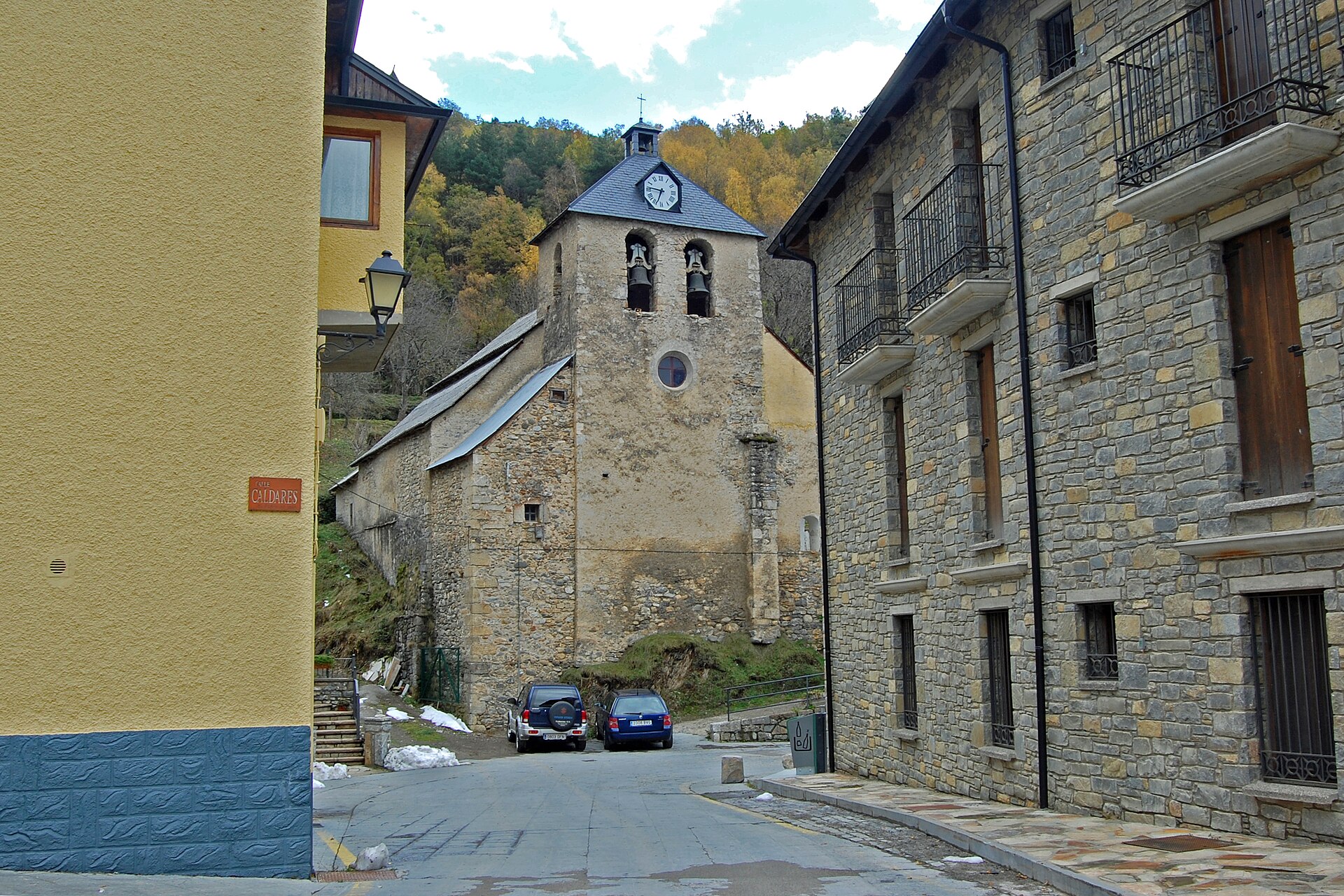 Iglesia de San Miguel de El Pueyo de Jaca, Valle de Tena
